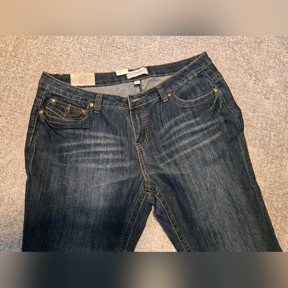 NWT Relativity Women's Curvy Boot Jeans Size 14 - Picture 3 of 10